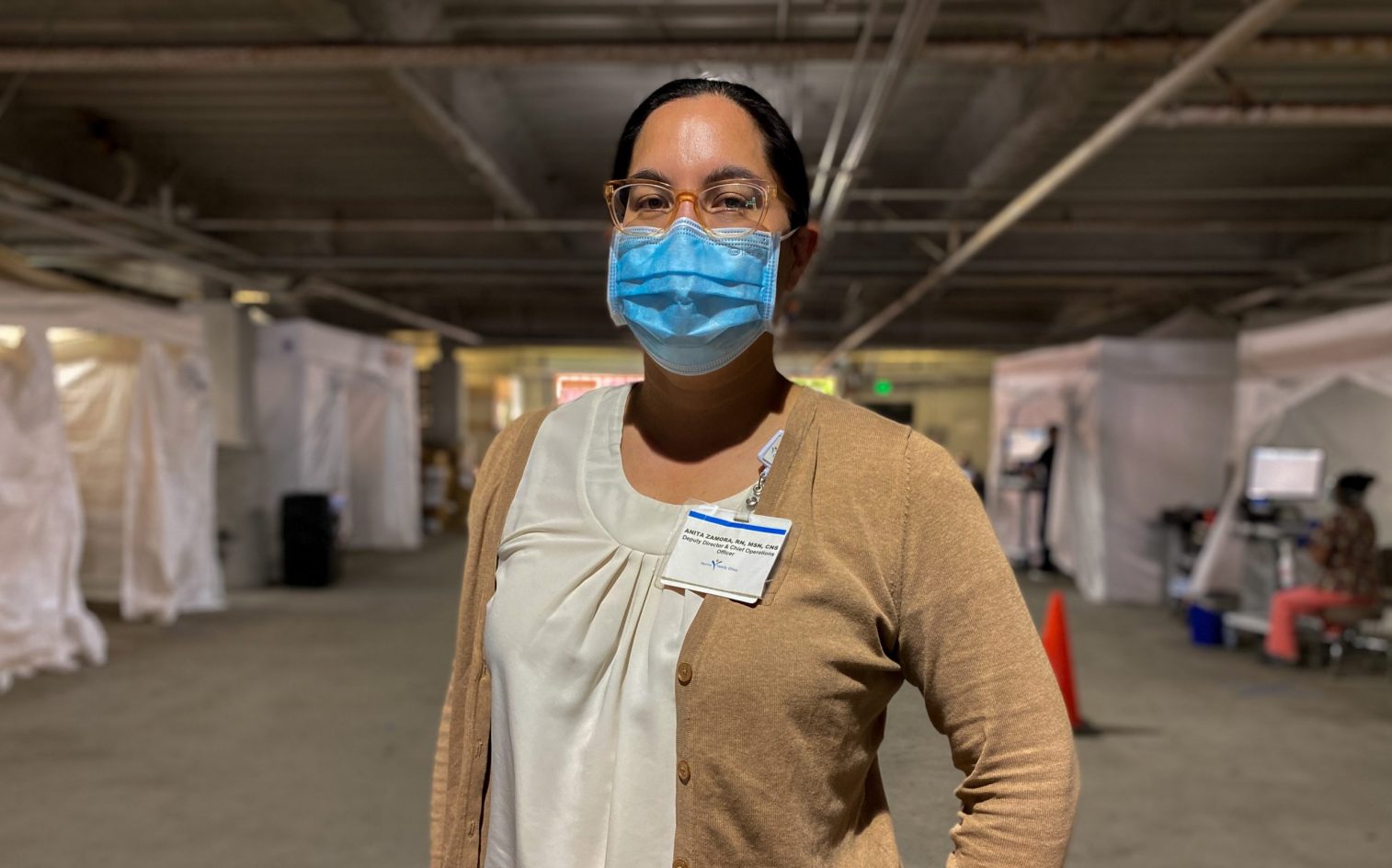 IL20220323165304-Anita-Zamora-at-Vaccine-Clinic-scaled-1514×944