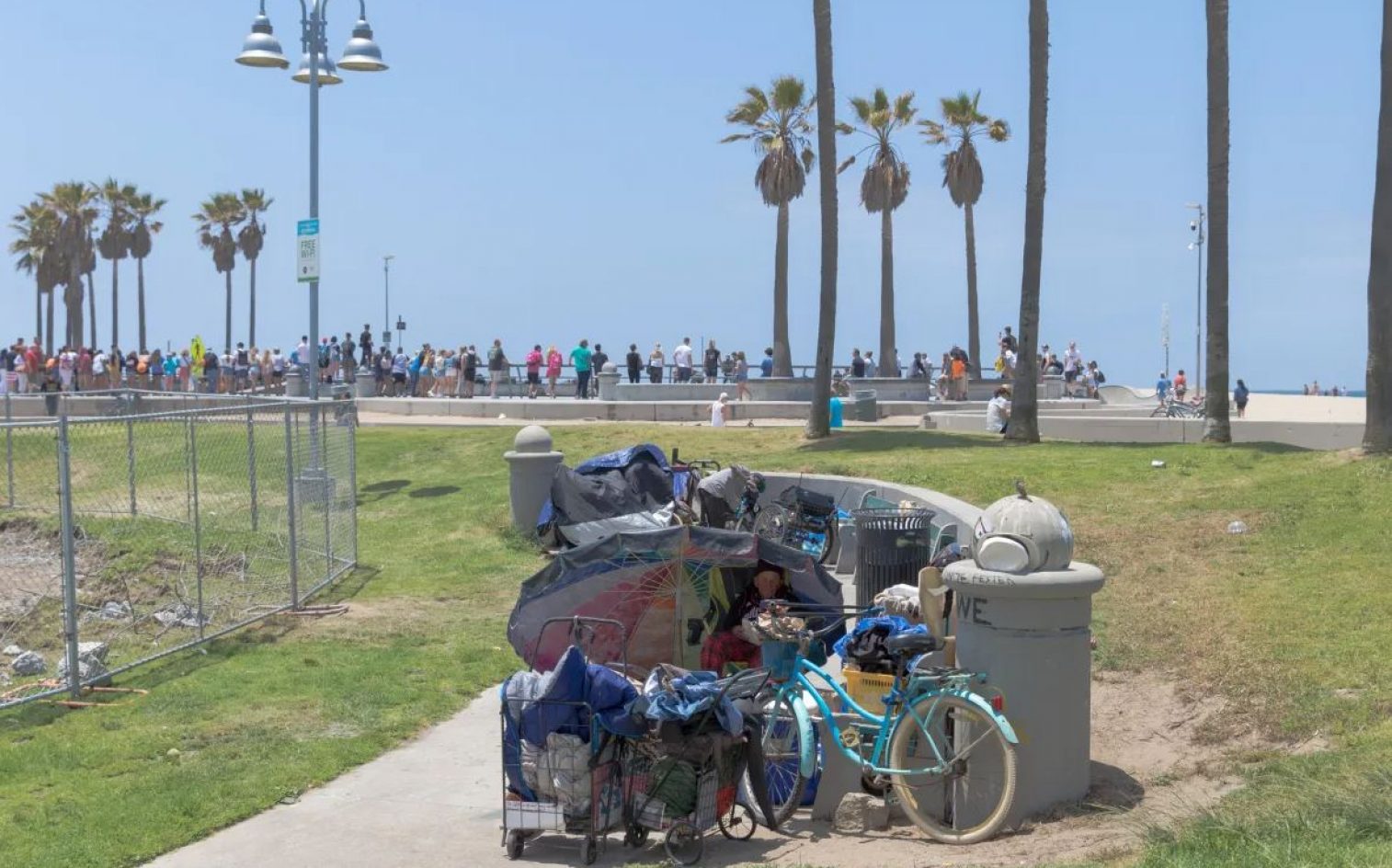 IL20220404204747-homeless-1514×944